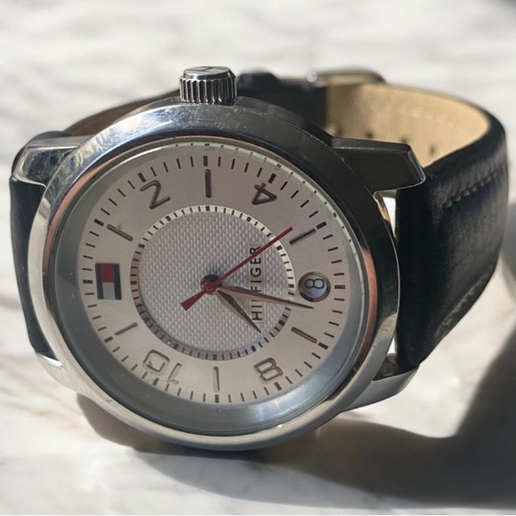 EUC Tommy Hilfiger Black and Silver Men's Watch with Hirsch Buffalo Artisan Band - Picture 1 of 8